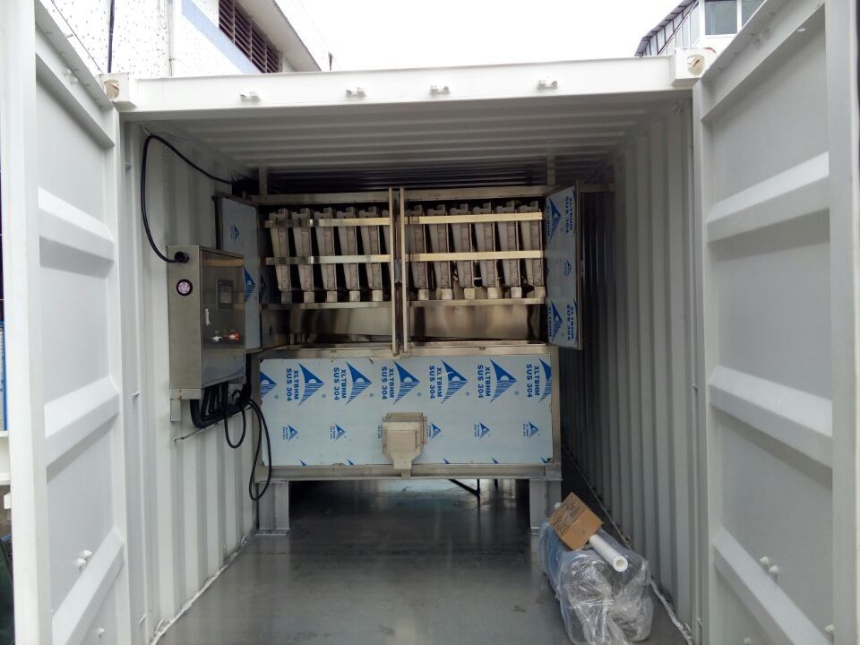 1 Ton To 20 Tons Commercial Ice Making Machine , Air / Water Cooled Ice Maker  For Hotels / Restaurants